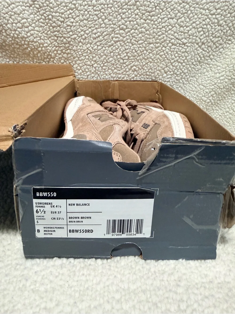 New Balance 550 Sneakers in Brown Suede